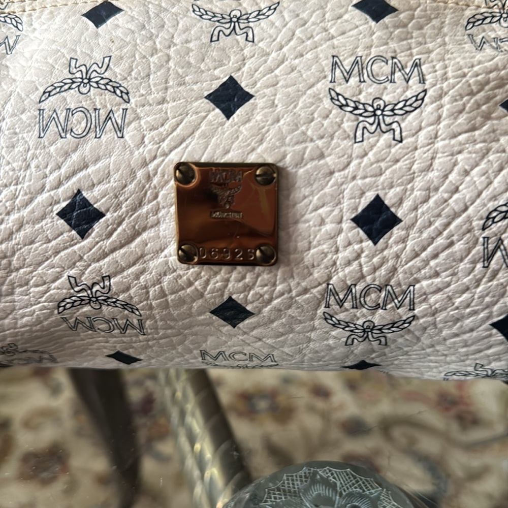 MCM bag Cylinder Crossbody - Picture 3 of 7